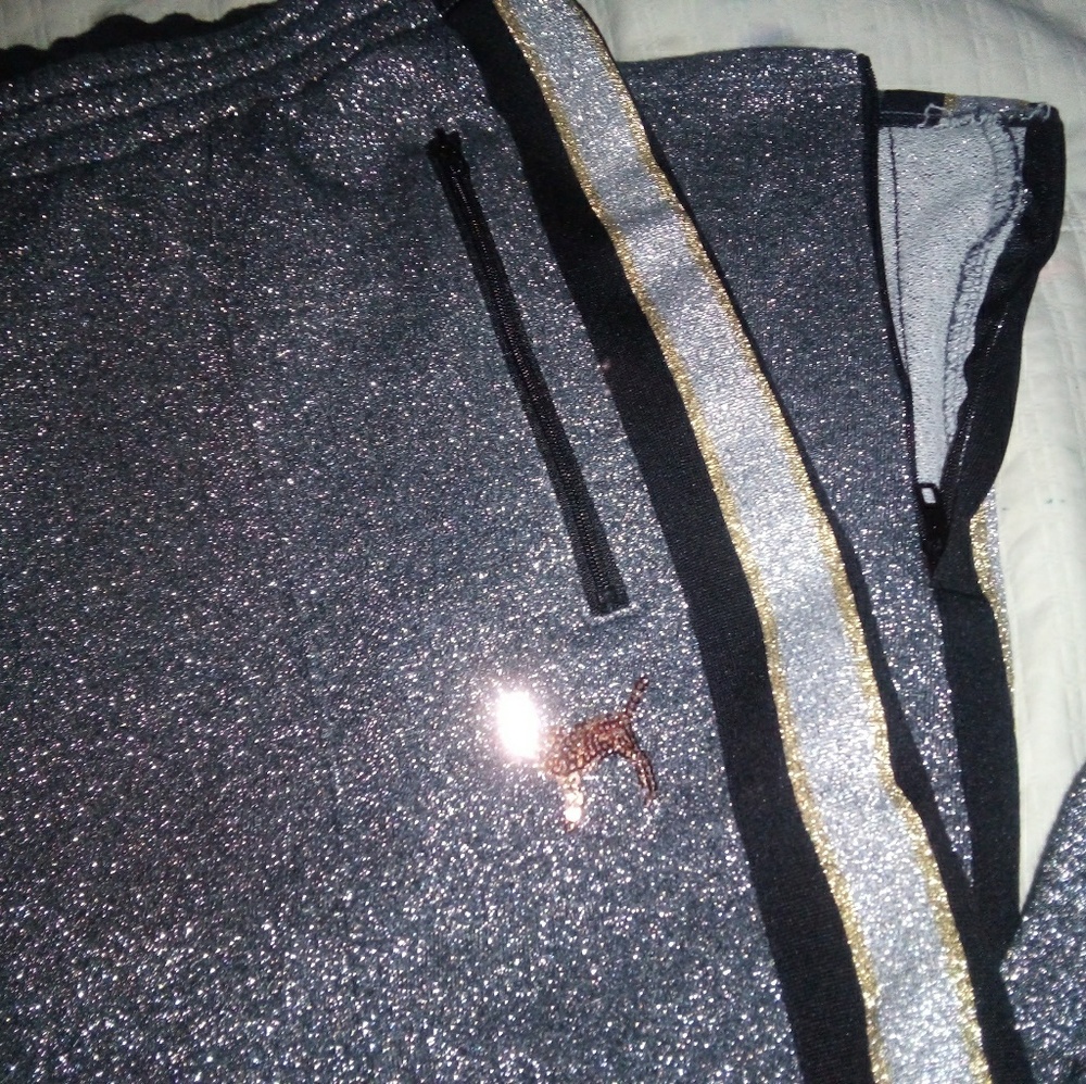 🆕 - Picture 4 of 8